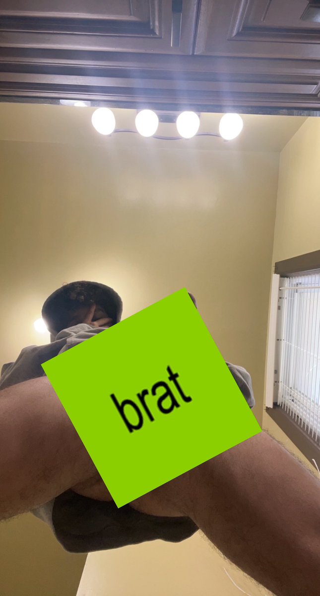 diegomrtr's tweet photo. me after hearing brat https://t.co/cBQS2jUCep