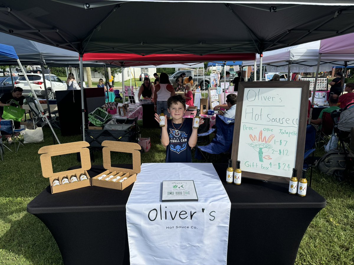 Our junior salesman is out selling his very own hot sauce at his first ever event! Entrepreneur in the making. Thank you to @CEMKidsMarket and <a href="/cboyack/">Connor Boyack 📚</a> for the opportunity!