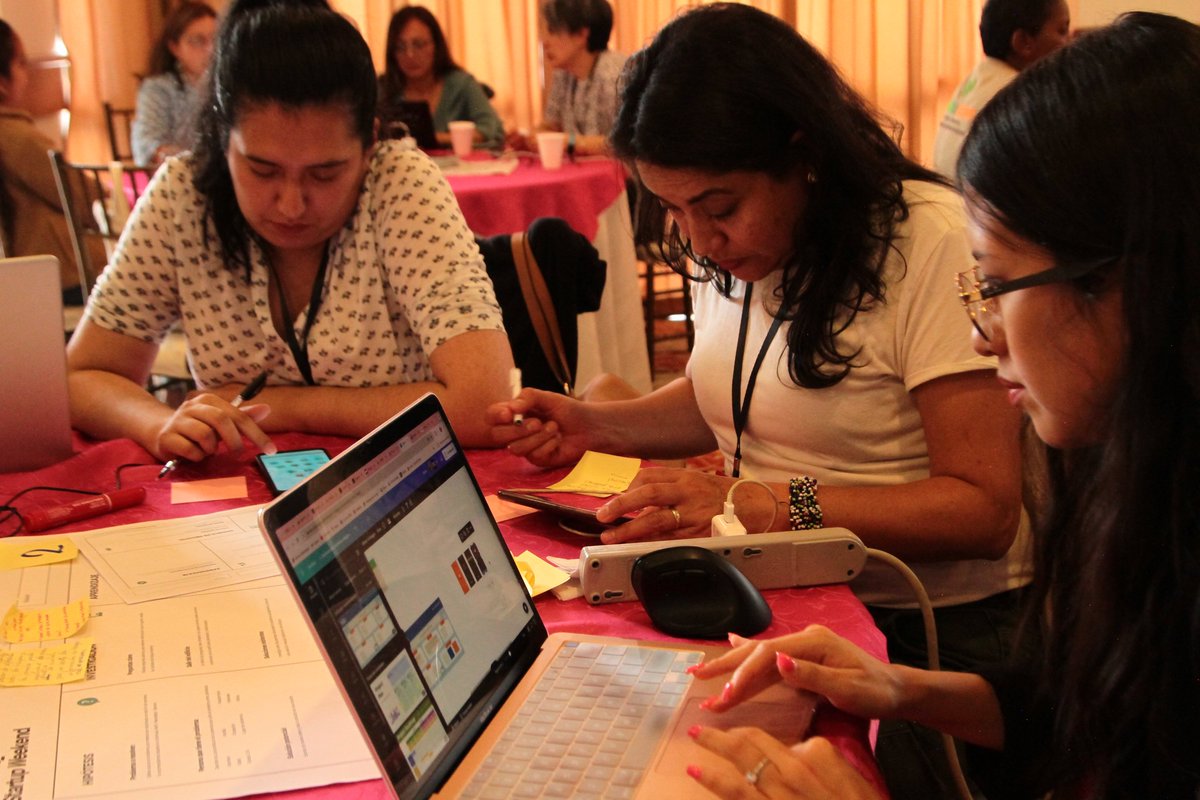 TSWWomenEcuador's tweet photo. 💡👩‍💻 El @StartupWeekend #WomenEcuador de @Techstars impulsado por @WeXchange y @el_BID está avanzando a toda marcha.

Las mujeres emprendedoras están trabajando duro para convertir sus ideas en realidad. 

#MujeresEmprendiendo #TechstarsEC #WeXchange #MujeresSTEM #BIDLab https://t.co/5INmJYADtz