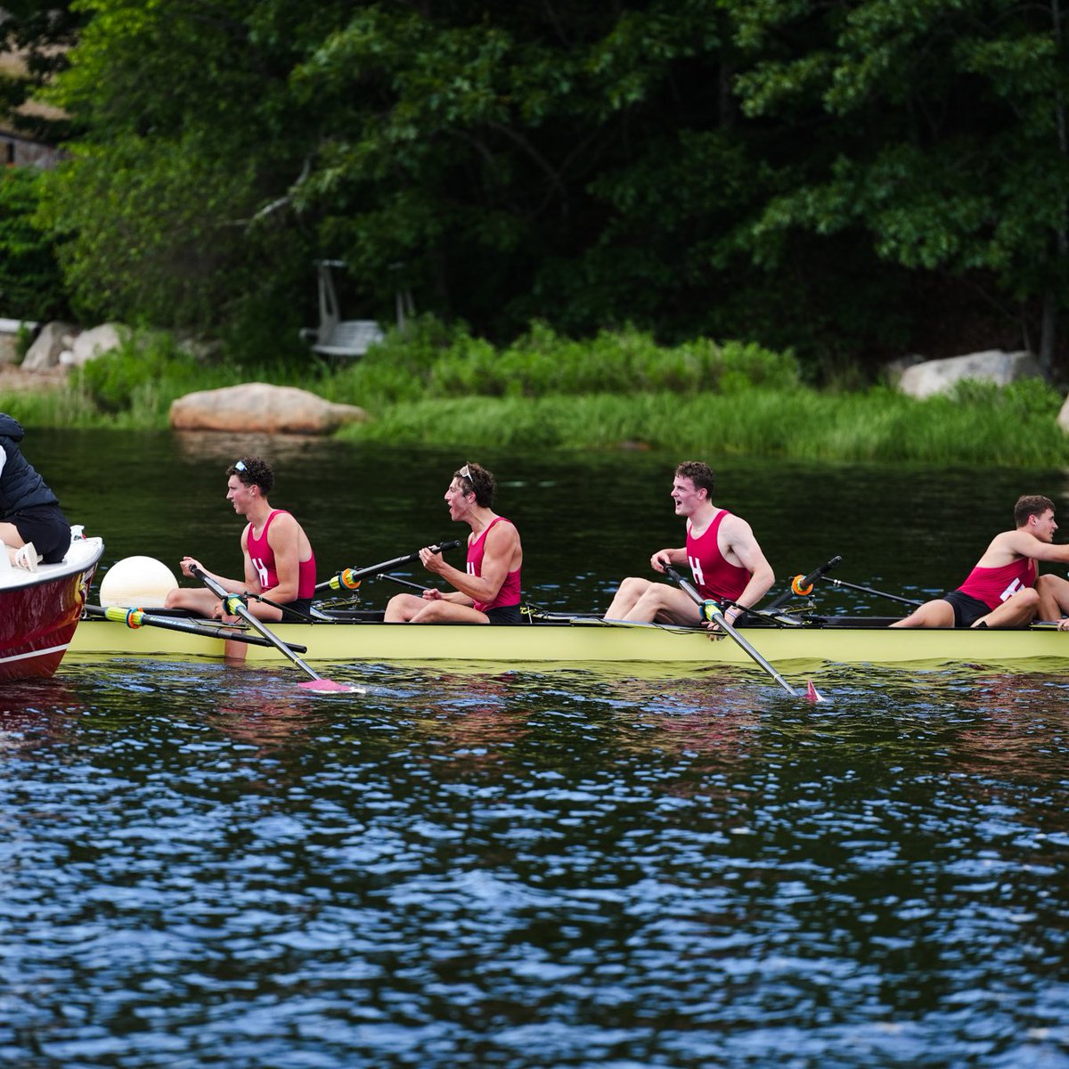 HarvardHeavies's tweet photo. 📸s from the first varsity eight's big win.

#GoCrimson #ExNemo https://t.co/nLNHqrkROZ