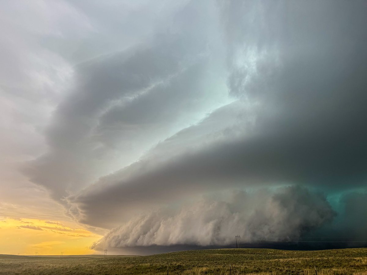WxScholl's tweet photo. Colorado… you gotta be kidding me #cowx #wxtwitter https://t.co/ctacY5Wuig