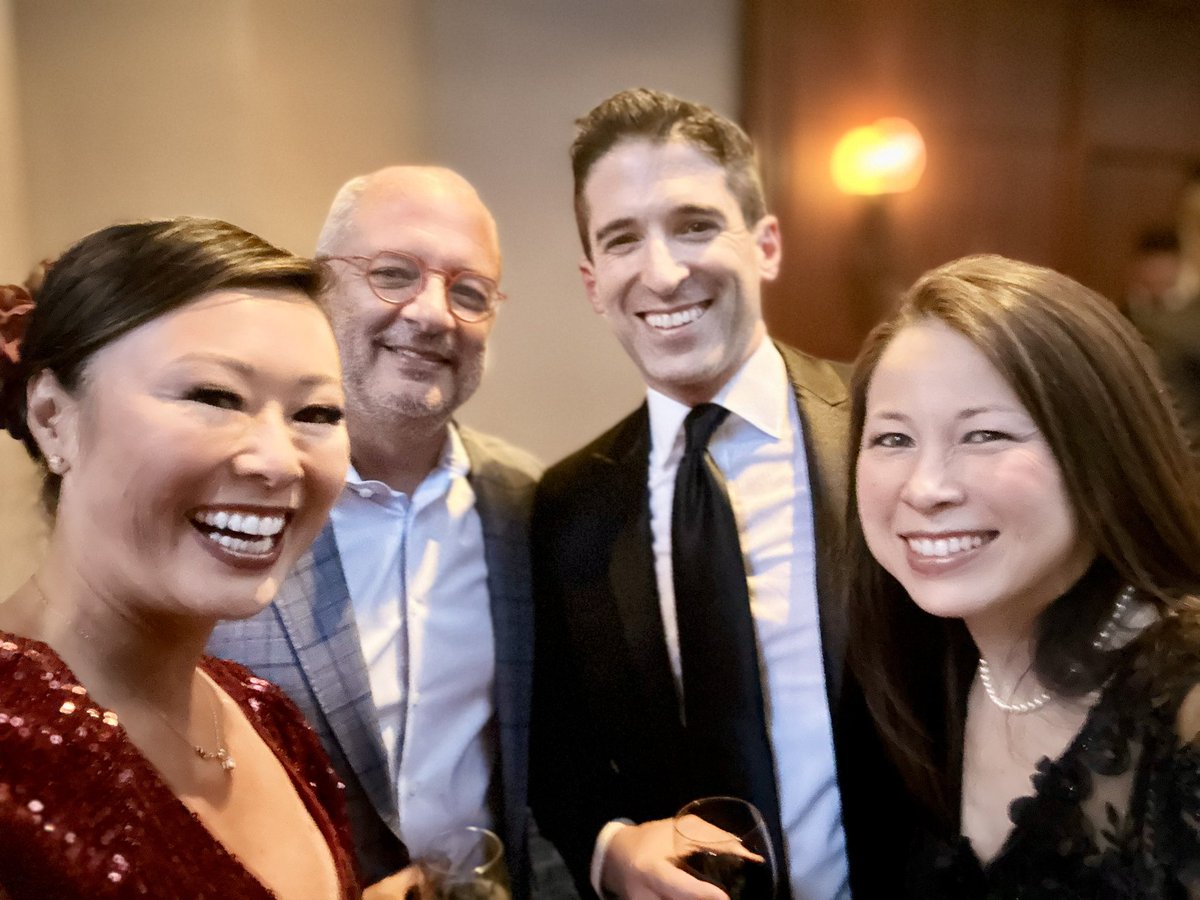 susantran's tweet photo. Good luck friends!!! #NEEmmys #TVNerdProm https://t.co/r02Eu5jqyp