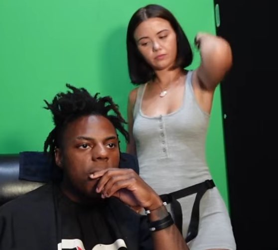 lkberserk's tweet photo. oh nah i see it 😂 https://t.co/CkwNroE1BS