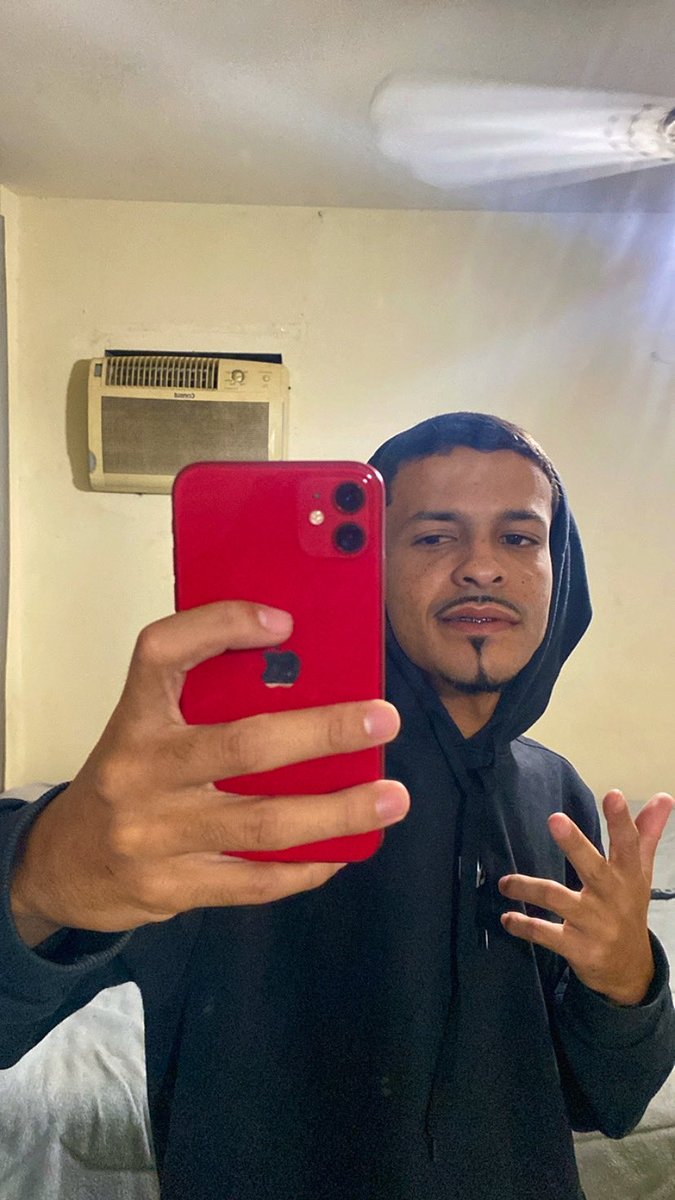 Melhor que ninguém, mas diferente de muitos!