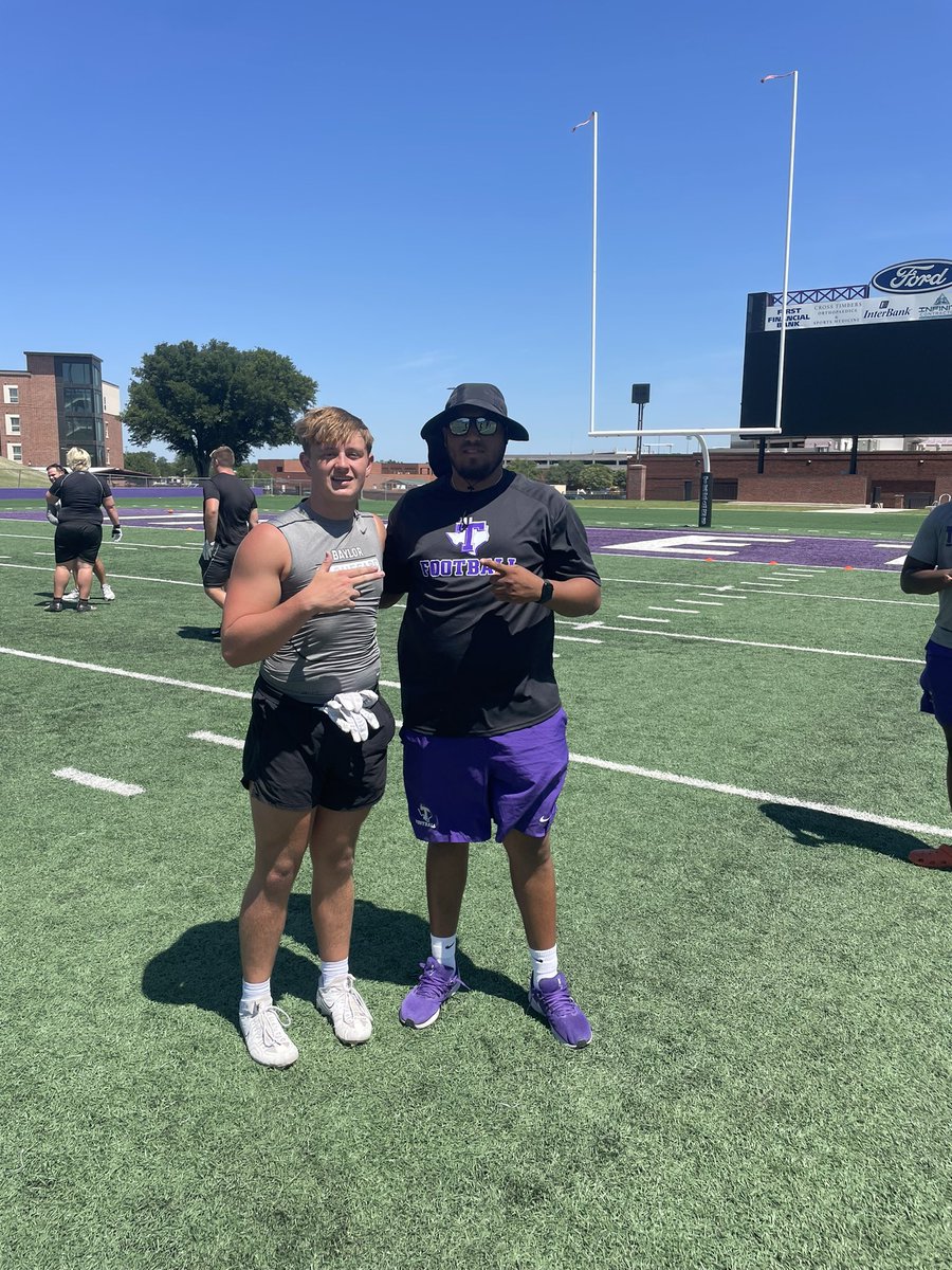 BrooksKBouffard's tweet image. Had a great time today going out to the @TarletonFB camp and getting to work with @CoachD_Harris and @FredrickTate2. I had an amazing time competing and working.
@CoachQCPProud @AllenMarrow @Cedar_ParkFB @CedarParkFB @CoachPedraza60 @CPFBOneStandard @_CoachSanchez #CpProud