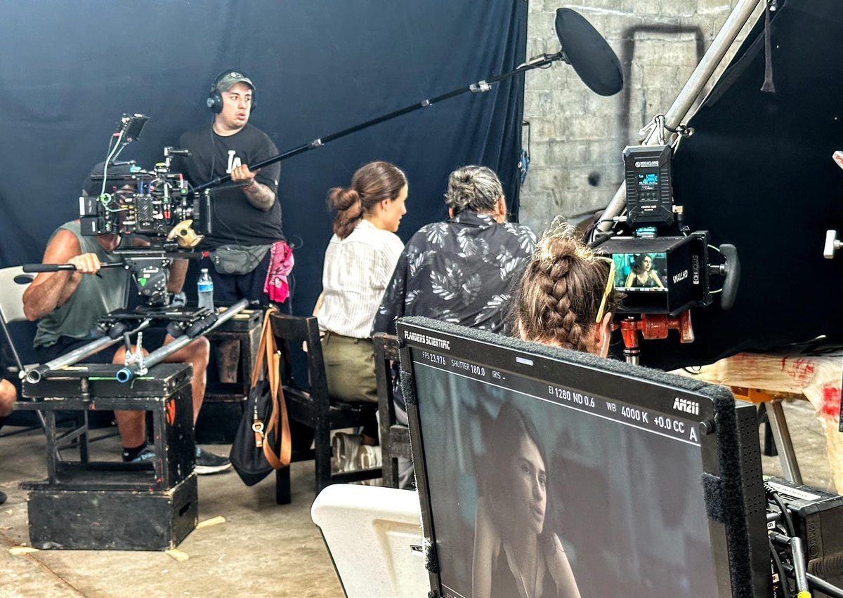 RMesnoticia's tweet photo. En la capital #Chetumal se está grabando una producción cinematográfica canadiense. 

La Ley de Filmaciones y Producción Audiovisual del Estado atrae a productoras y productores de todo el mundo para dar vida a sus proyectos, poniendo a #QuintanaRoo en el cine internacional. https://t.co/c7kN6Ks9Km