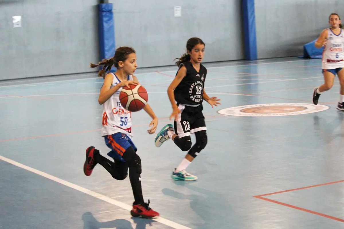 FCBaloncesto's tweet photo. ๐ #PreMinibasketFem
๐ฎ๐จ #CC2024
๐ #SantaCatalinaDeSiena
๐ @TenerifeCentral
#BaloncestoEnPositivo #Canarias100x100 #Canarias #Baloncesto #Basketball #Basket #Deporte #Sport #Photography #SportPhotography https://t.co/FBXujtNvAt