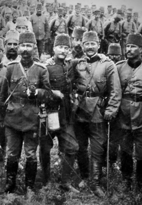 blackeagle10urr's tweet image. Mustafa Kemal…
#Türkiye #Cumhuriyet #Başkomutan #Gündem #live