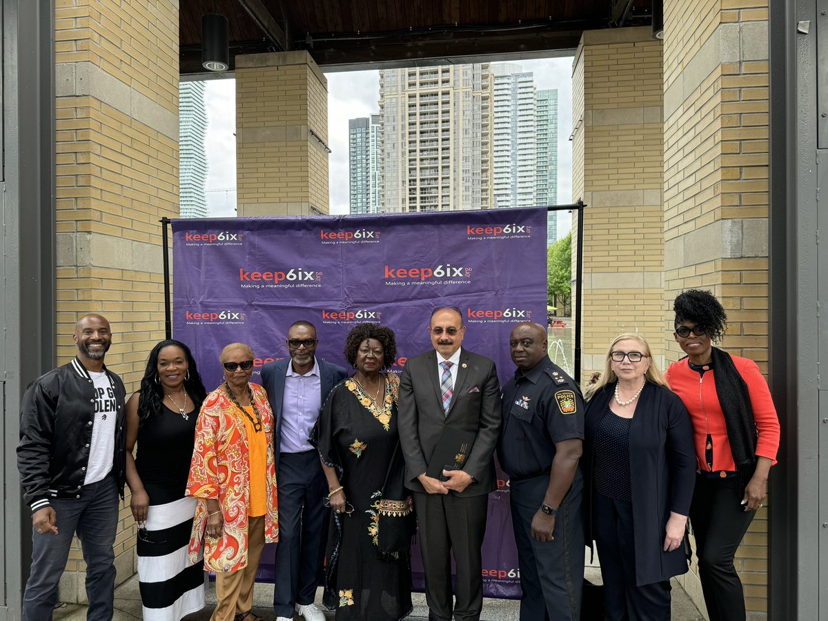 It was great to partner with <a href="/keep6ixorg/">Keep6ixorg</a> <a href="/Raptors905/">Raptors 905</a>  and other members of the community, to spread the message ‘Stop Gun Violence!’ #CSWB is a shared responsibility. Thank you to everyone that came to support, and add their voice to this important message <a href="/PeelPolice/">Peel Regional Police</a>