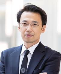 이화영 9년6개월 징역형 때린 신진우 판사..