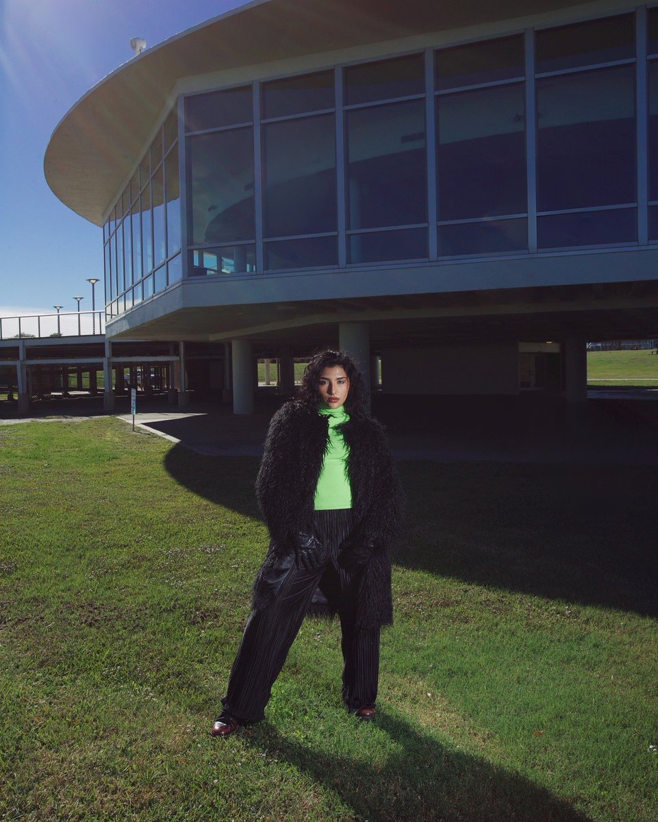 Casey fauxx tweet media