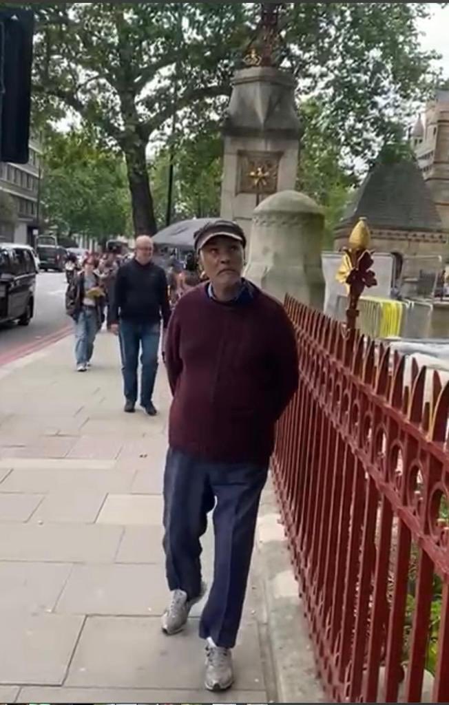 mansoor_clarke's tweet photo. *Missing Person 

Name: Mazhar Ahmad

Last known location o/s Natural History Museum on Thursday 06/06/2024 approximately 5pm.

Last known direction of travel via foot eastbound towards Knightsbridge.

If seen please contact the police via 101, https://t.co/BsAVmcJcpI