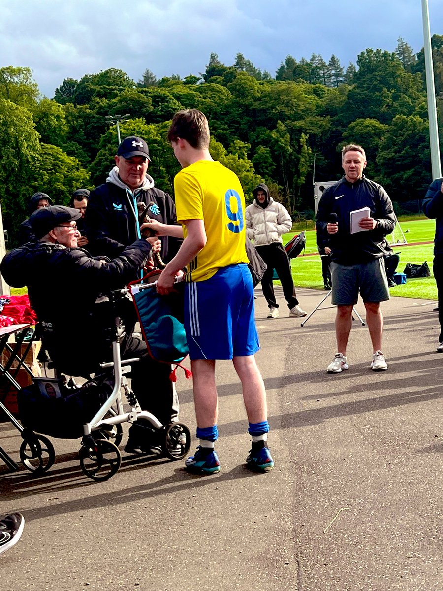 Douglas Reid tweet media