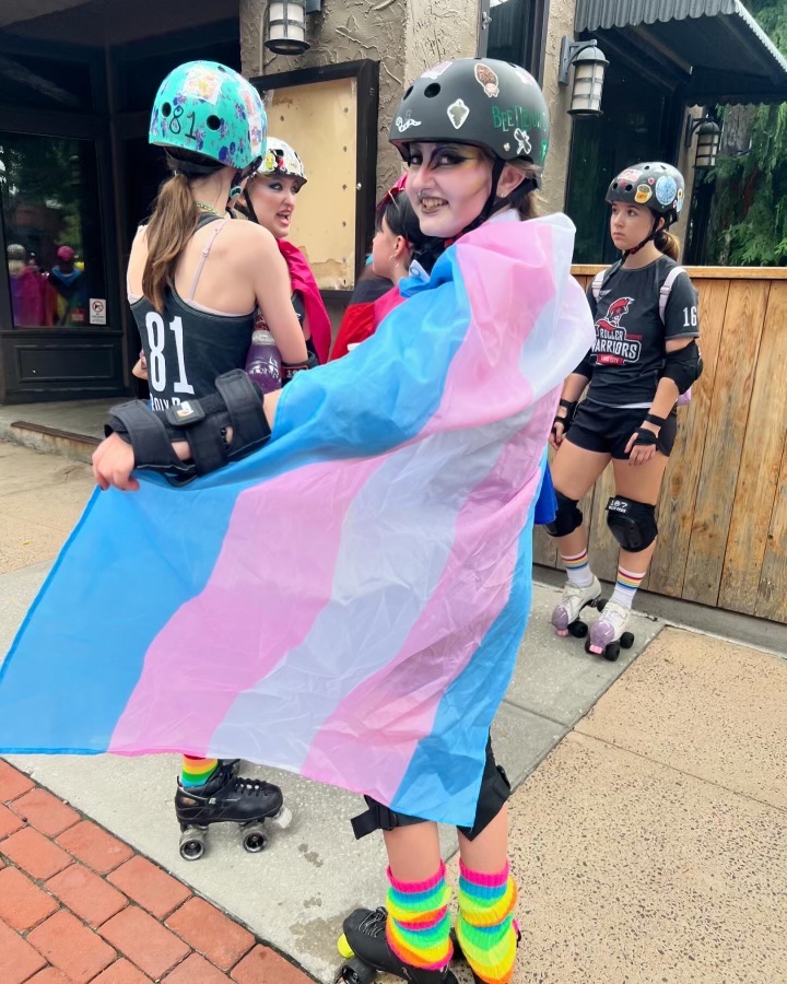 dead2kalum's tweet photo. went to kc pride today with my teamates:) #Transkind #TransVisibility #LGBTQIA+ #rollerderby https://t.co/1IkFSAlEEw