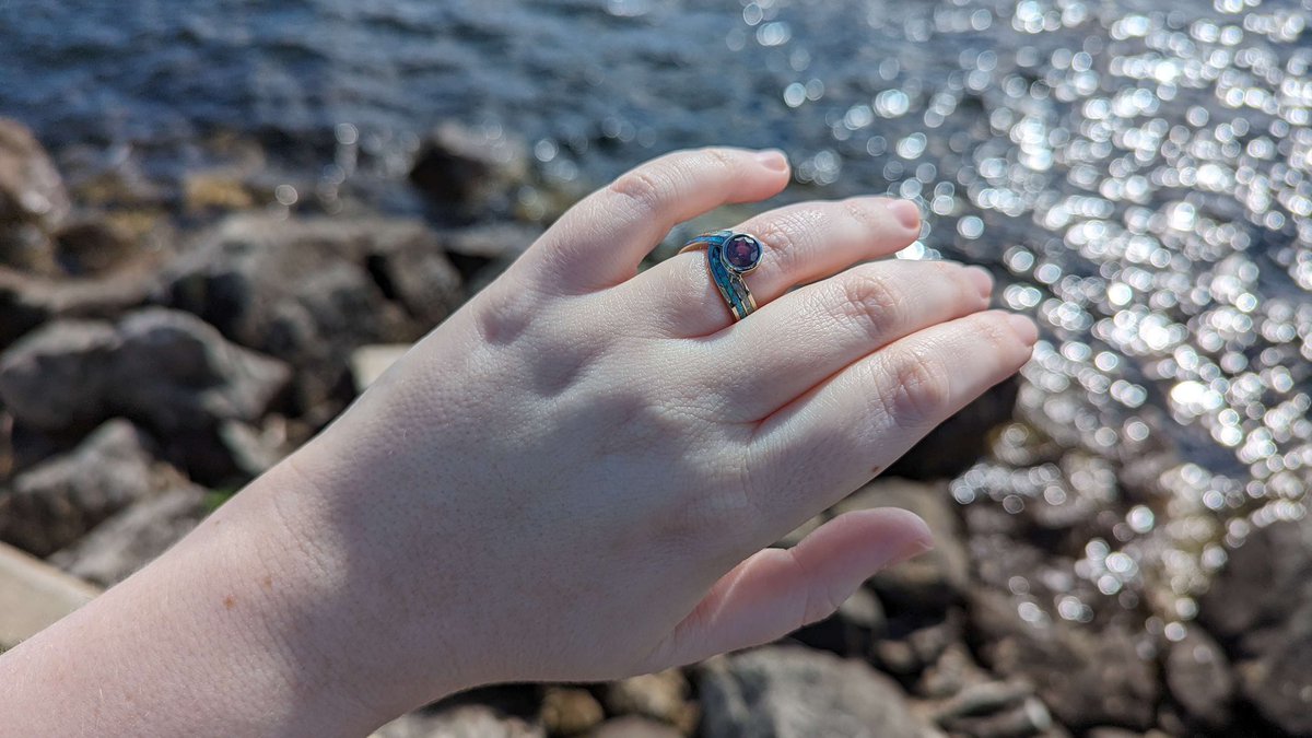 laurenestesmus's tweet photo. I said 💍 HELL YEAH 💍 https://t.co/N9VAZywl06