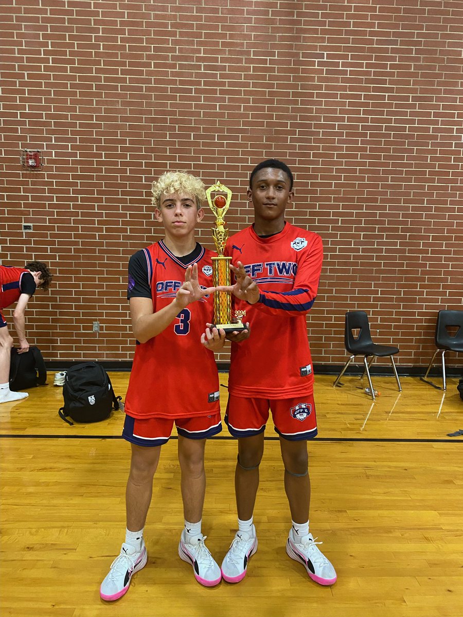 OFF2U (@off2u_) on Twitter photo Shoutout to Class of 2028 <a href="/beckettscott_3/">beckett scott</a> and Daron Hicks for their performances in today’s game! Scott scored 40 points, 4 assists while making 6 3 pointers. Hicks flirted with a triple double scoring 30 points, 7 rebounds, and 6 assists. Our rising 9th graders combined for 70 Shoutout to Class of 2028 <a href="/beckettscott_3/">beckett scott</a> and Daron Hicks for their performances in today’s game! Scott scored 40 points, 4 assists while making 6 3 pointers. Hicks flirted with a triple double scoring 30 points, 7 rebounds, and 6 assists. Our rising 9th graders combined for 70