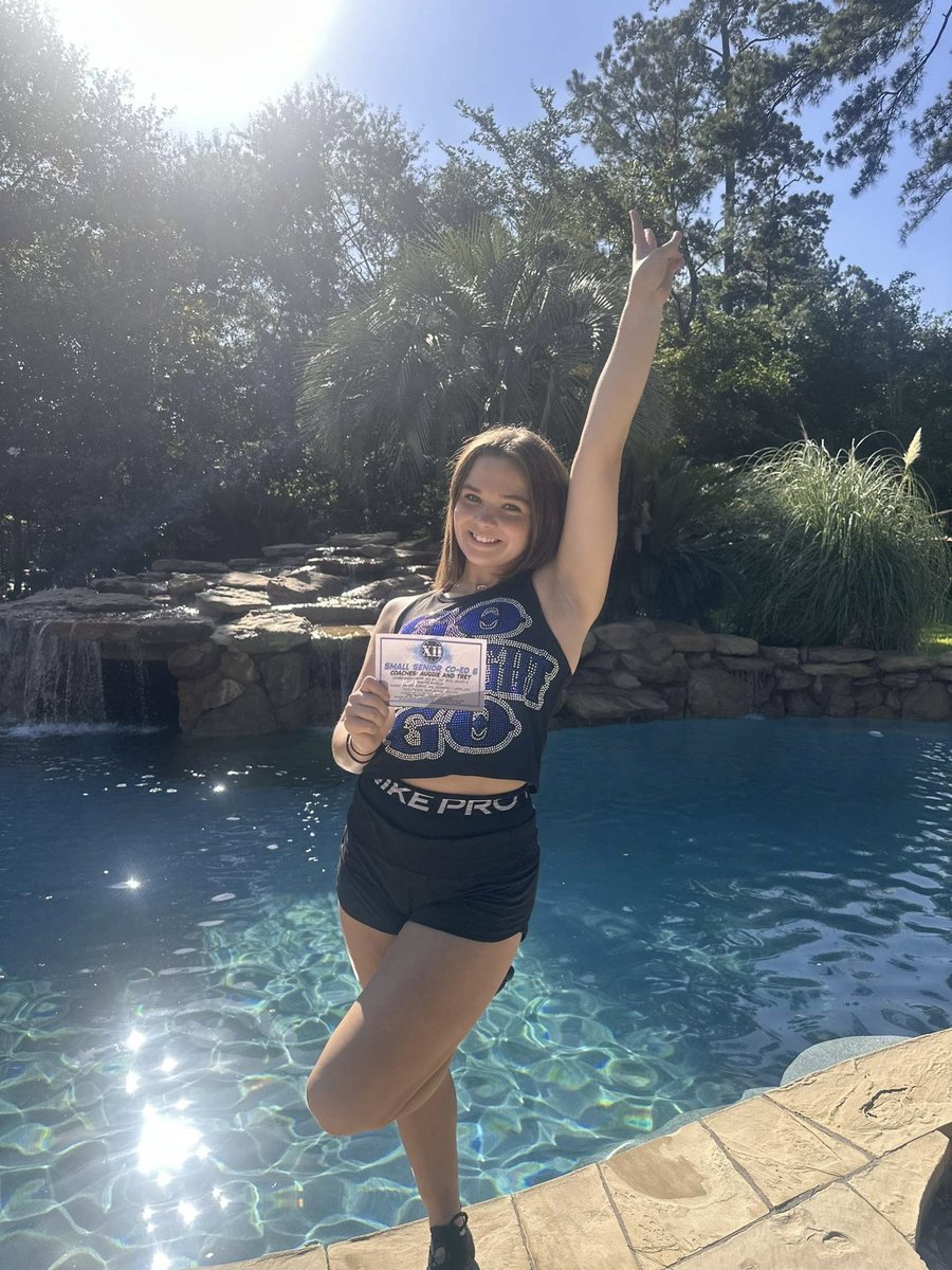 whitney archer tweet media