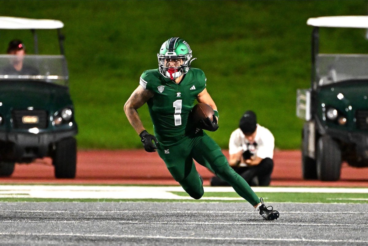 Maddox Weil (@maddoxweil) on Twitter photo Blessed to have earned an offer from Eastern Michigan University. All glory to God.
<a href="/Coach_Creighton/">Chris Creighton</a> <a href="/EMUFB/">Eastern Michigan Football</a> <a href="/TractionAp/">TractionAP</a> <a href="/Dre_Muhammad/">Dre Muhammad</a> <a href="/gainseparation/">THE SEPARATION</a>
<a href="/AllenTrieu/">Allen Trieu</a> <a href="/TomLoy247/">Tom Loy</a> <a href="/SWiltfong_/">Steve Wiltfong</a> <a href="/IndianaPreps/">Indiana Preps</a> <a href="/Bryan_Ault/">Bryan Ault - Midwest Scout</a> <a href="/CarrollFB/">Carroll Football</a> Blessed to have earned an offer from Eastern Michigan University. All glory to God.
<a href="/Coach_Creighton/">Chris Creighton</a> <a href="/EMUFB/">Eastern Michigan Football</a> <a href="/TractionAp/">TractionAP</a> <a href="/Dre_Muhammad/">Dre Muhammad</a> <a href="/gainseparation/">THE SEPARATION</a>
<a href="/AllenTrieu/">Allen Trieu</a> <a href="/TomLoy247/">Tom Loy</a> <a href="/SWiltfong_/">Steve Wiltfong</a> <a href="/IndianaPreps/">Indiana Preps</a> <a href="/Bryan_Ault/">Bryan Ault - Midwest Scout</a> <a href="/CarrollFB/">Carroll Football</a>