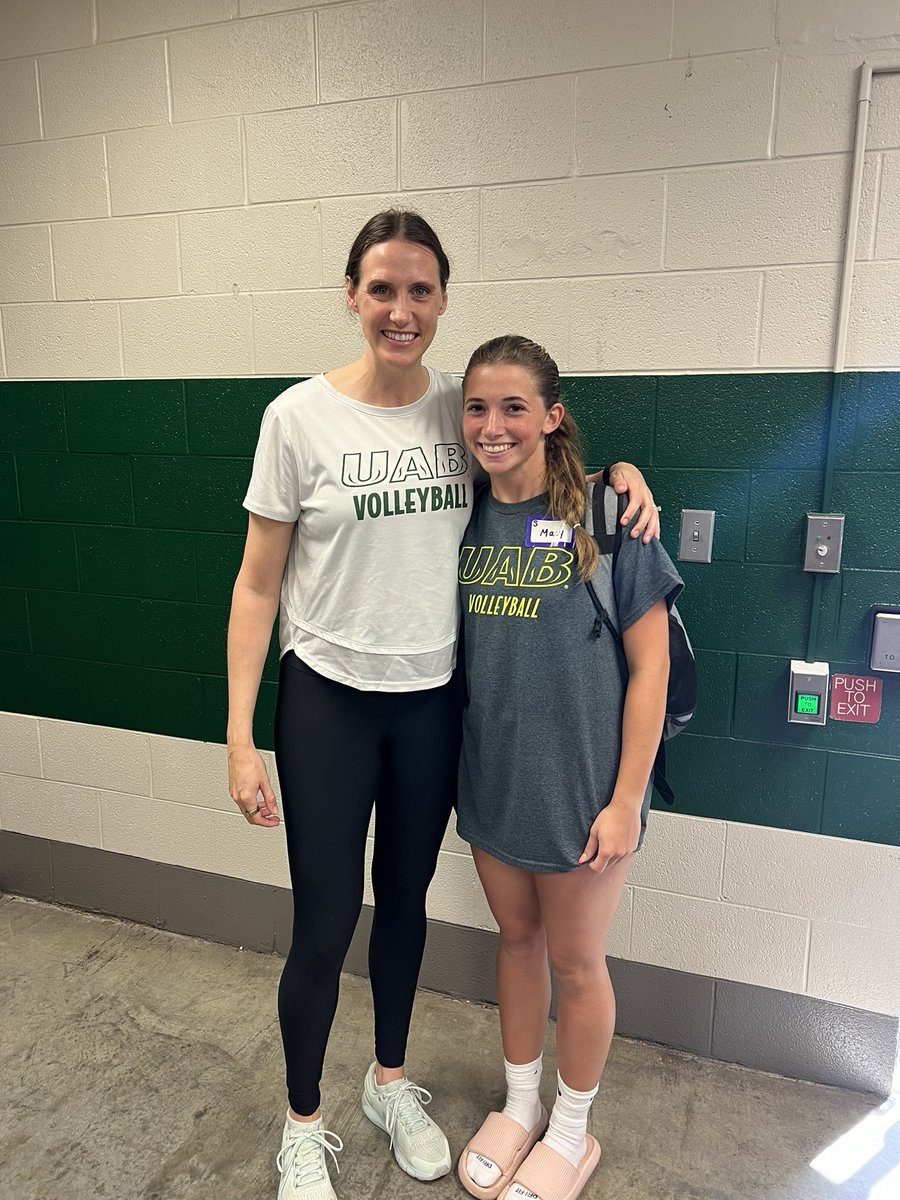 Macy Lea (@macyrlea1) on Twitter photo Thank you Coach <a href="/betsyfreeburg/">Betsy Freeburg</a> and Coach <a href="/RyanFreeburg/">Ryan Freeburg</a> for putting on a great camp today! Going forward, I will put to use all the skills Iβve learned and got better on today. <a href="/UAB_VB/">UAB Volleyball</a> Thank you Coach <a href="/betsyfreeburg/">Betsy Freeburg</a> and Coach <a href="/RyanFreeburg/">Ryan Freeburg</a> for putting on a great camp today! Going forward, I will put to use all the skills Iβve learned and got better on today. <a href="/UAB_VB/">UAB Volleyball</a>