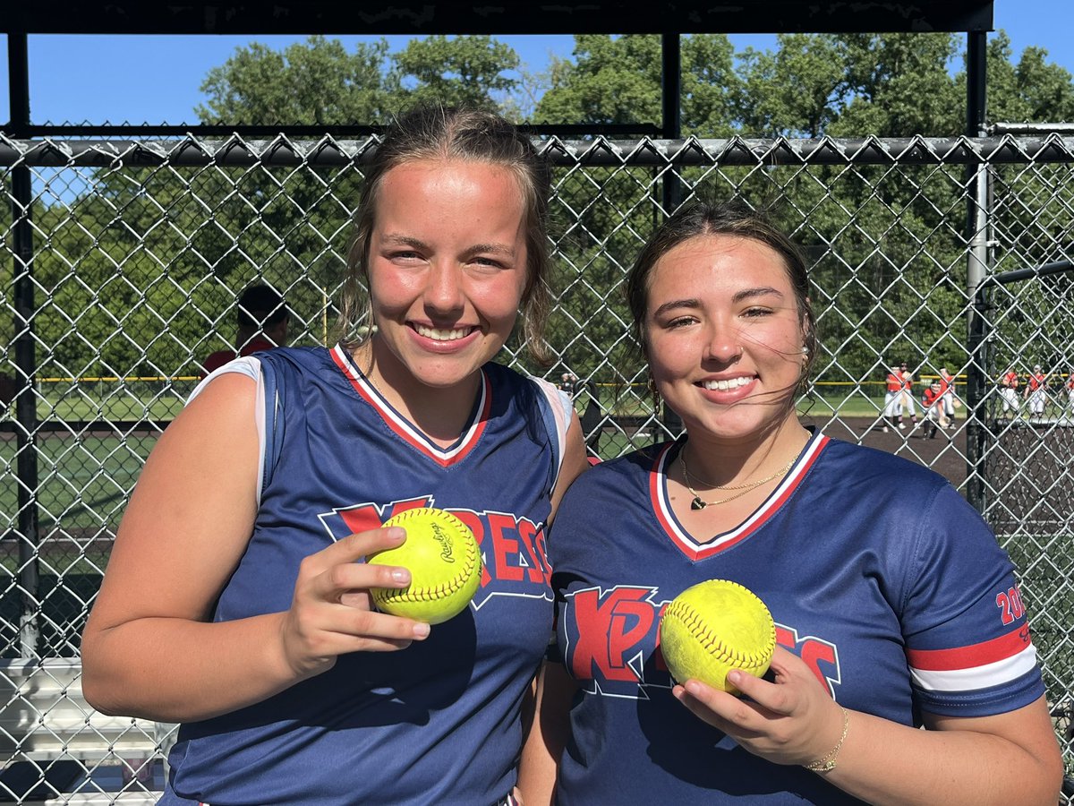MVE goes 2-1 today <a href="/LaserShowcase/">Laser Nation Showcase</a> Solo HR 💣 by <a href="/isabell422026/">bella miller</a> in game 1 and a Grand Slam 💣 by <a href="/rylazehring2025/">Ryla Zehring</a> in game 2! <a href="/AnnaBGeiser/">Annabelle Geiser</a> leads in hits going 4 for 6 +2BBs. Followed by:
<a href="/McManley2025/">McKenna Manley</a> 4 for 8
<a href="/EvelynHenson15/">Evelyn Henson</a> 4 for 8
<a href="/RileyBakan27/">Riley Bakan</a> 3 for 6 +1BB
Bracket play begins