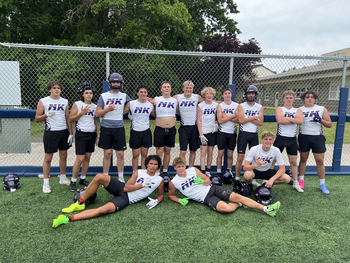 Chris Richardson tweet media