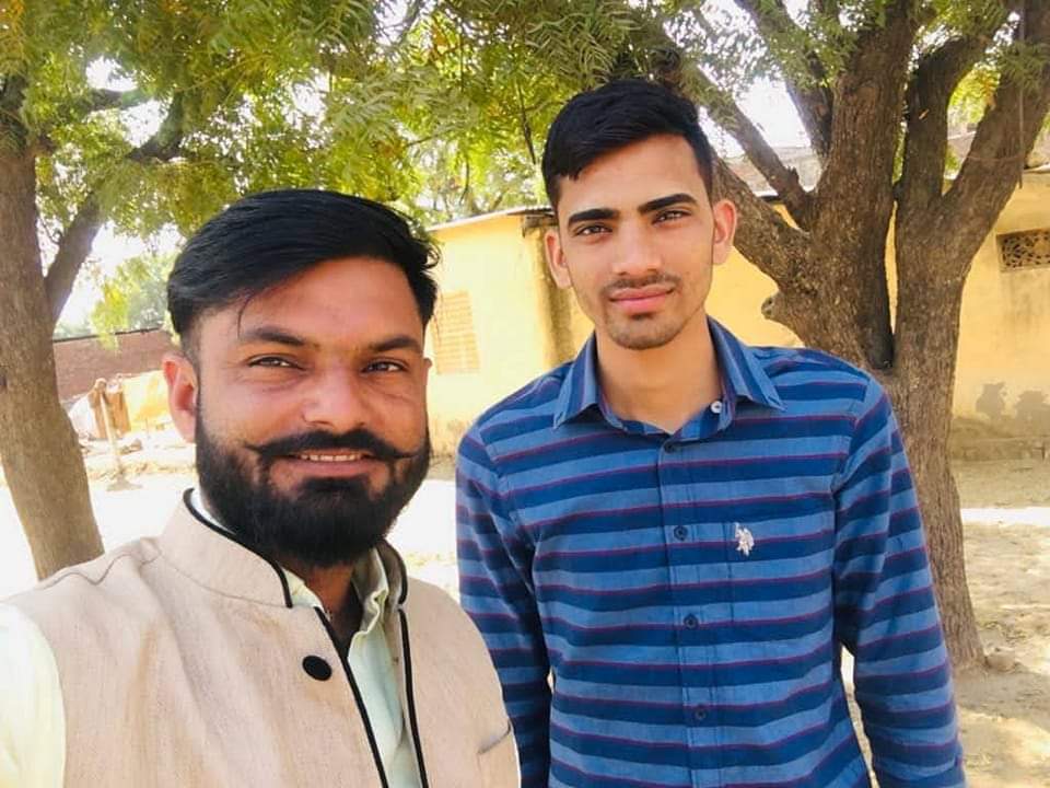 RaviChoudhary__'s tweet photo. wish you very Happy Birthday dear Rajendra Choudhary 🎂🎂🎂
#HBDBRO 🎂🎂
@RajendraKr2222 https://t.co/fUKtdEtGVm