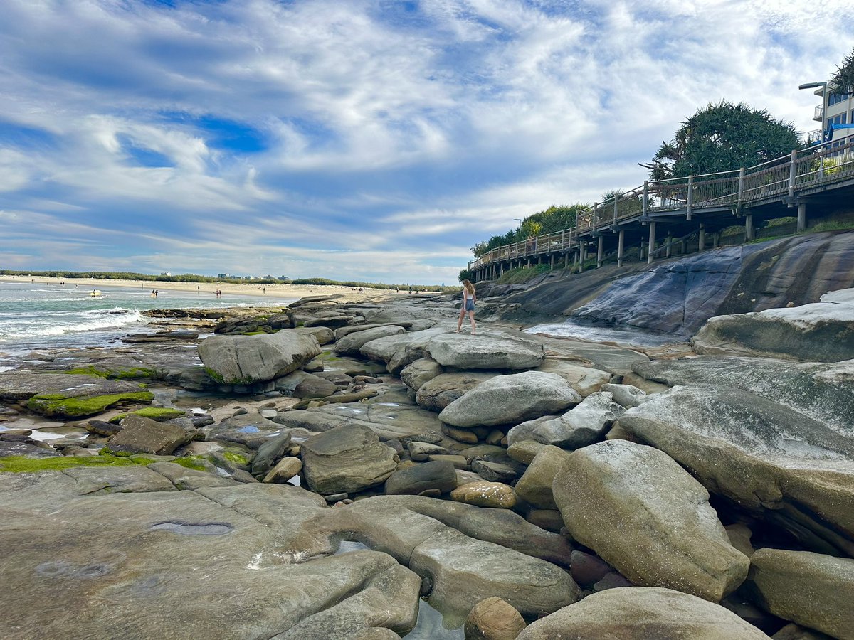 Relax day and what better place than the beautiful boardwalk walk at Caloundra.
My daughter Zoe in there somewhere 😍