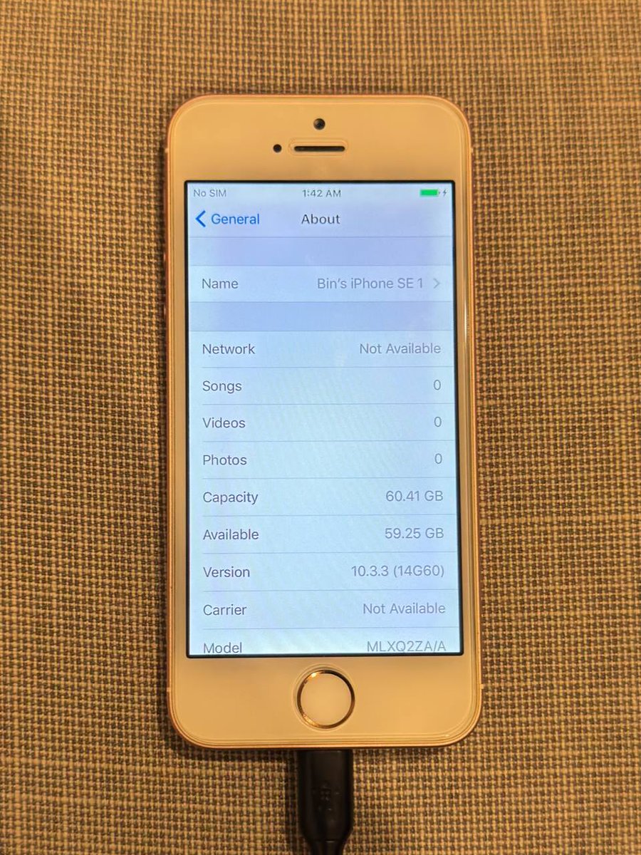 Prohere7321's tweet photo. @limefix_tech Thanks for making all these possible!😁

Tested iPhone SE 1 untethered restore with blobs to iOS 10.3.3 and 10.2, all working! https://t.co/idcIpfIMq1