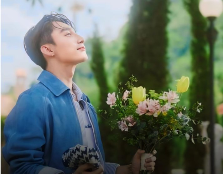 thuthu0526's tweet photo. @sontungmtp777 
#DungLamTraiTimAnhDau
#SonTungMTP https://t.co/5gae4kpOIK