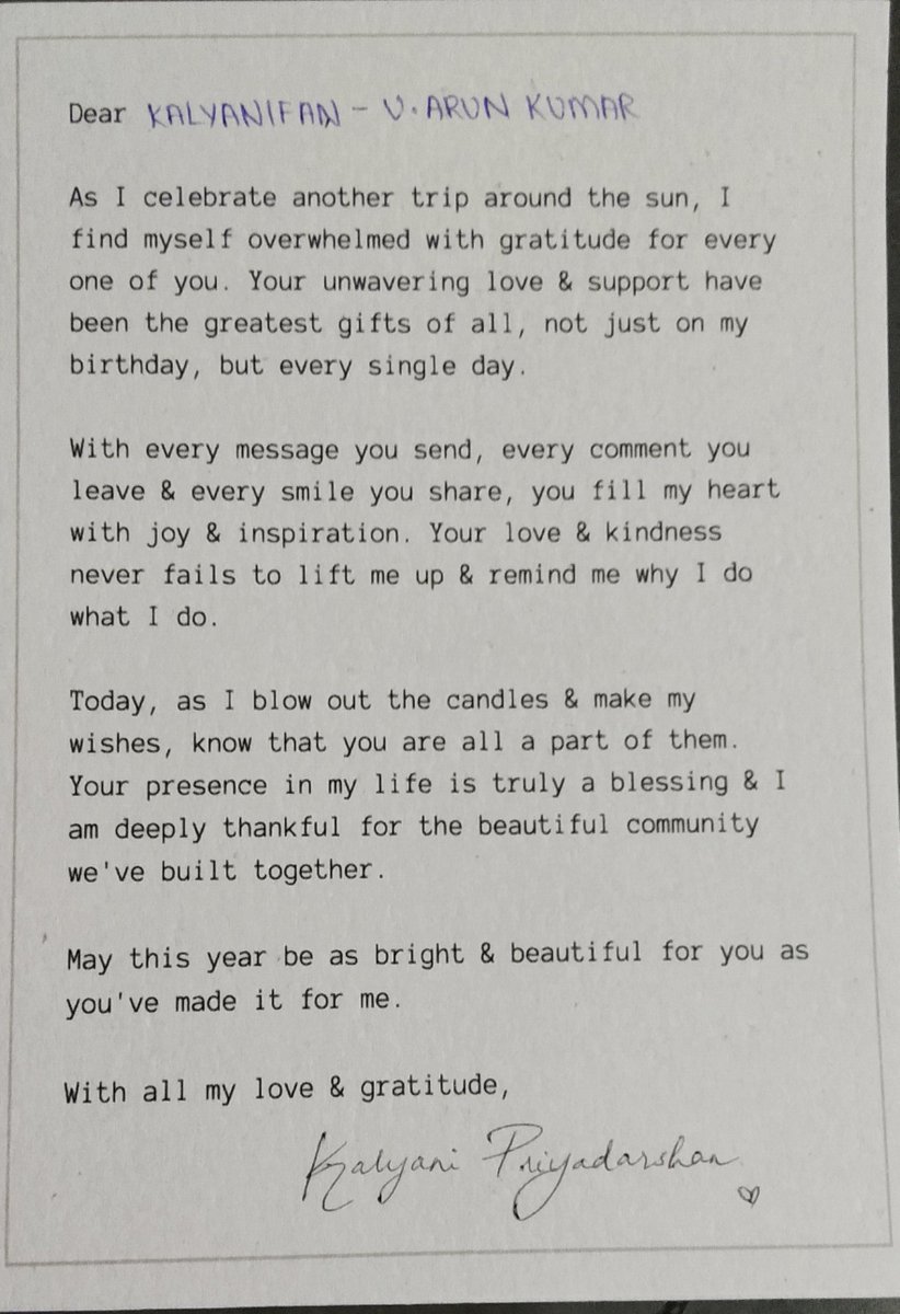 FanofKalyani's tweet photo. Just received a wonderful gift  @kalyanipriyan 😍😍..

 It brought a big smile to my face.Feeling incredibly grateful today!  You've made my day  mam and will be remembered forever! 😊🌟 

Thank you so much! 💙
@kalyanipriyan 
#kalyanifan https://t.co/52zvjsNRdf