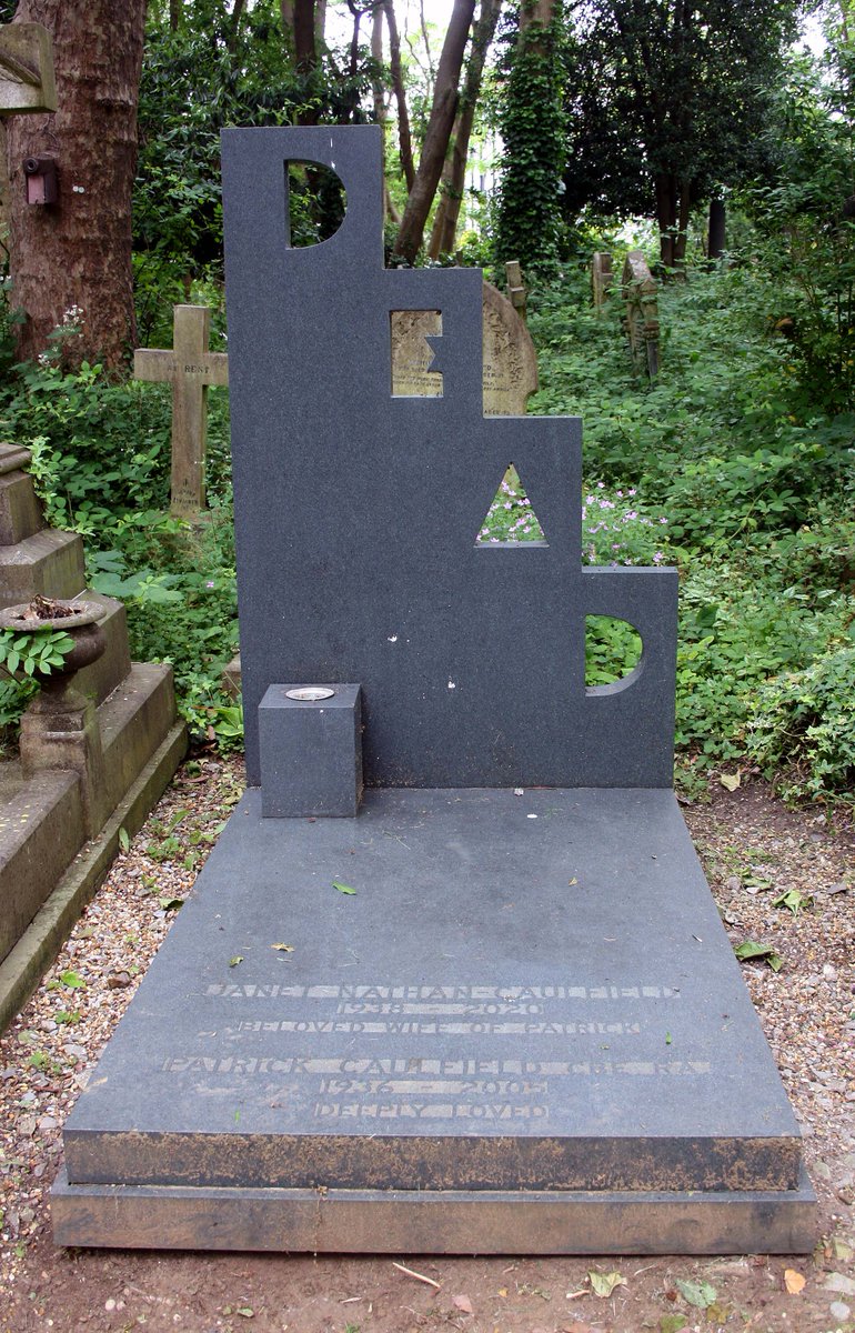 mavmaramis's tweet photo. London. Highgate Western Cemetery. Grave of Patrick Caulfield d.2005 and his wife Janet d.2010. Photo: 08.06.2024. #London #Highgate #cemetery #grave #burial #PatrickCaulfield #JanetCaulfield @Portaspeciosa https://t.co/R4Rag2s1E9