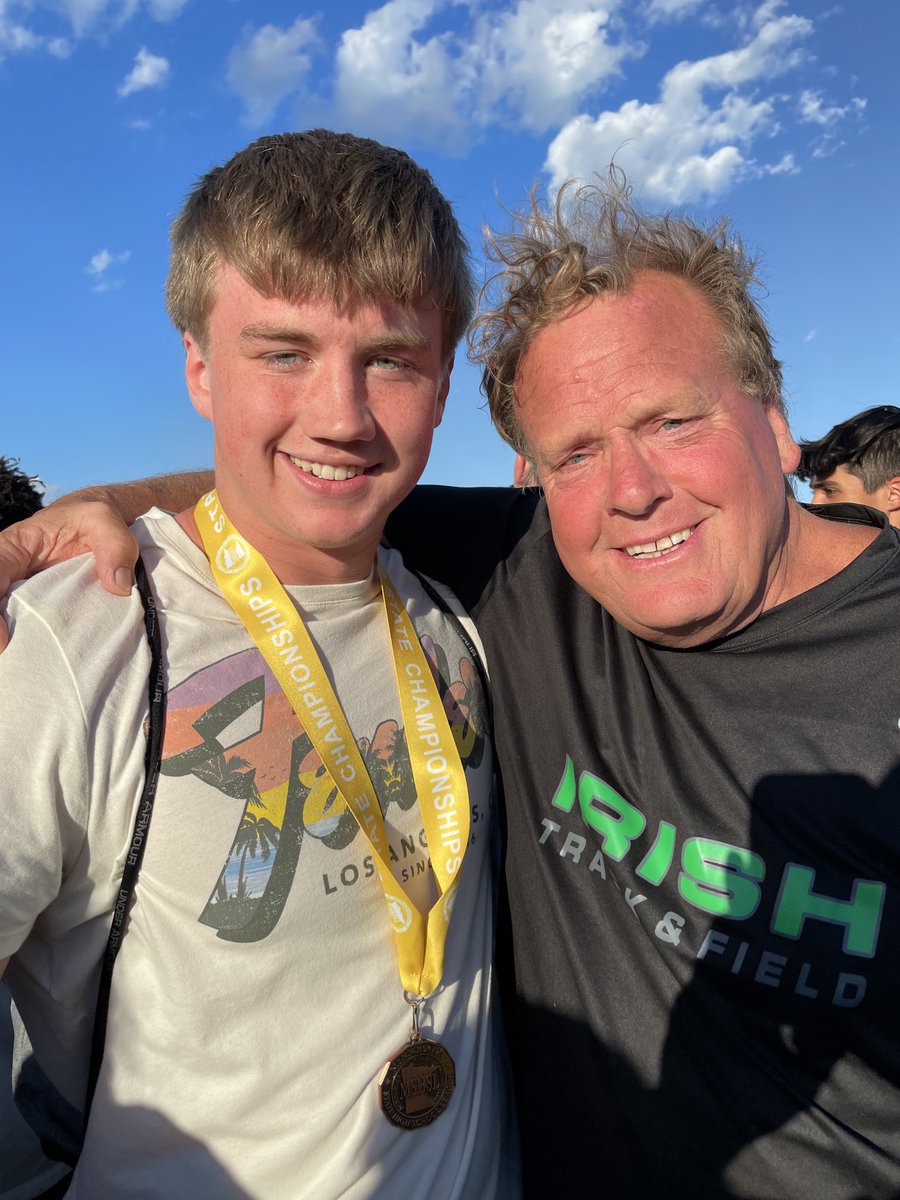 RosemountCC's tweet image. Irish ☘️ Will Riddle and Dr Conboy.  Will’s 6th and final throw moved him from 1 point to 6 points.