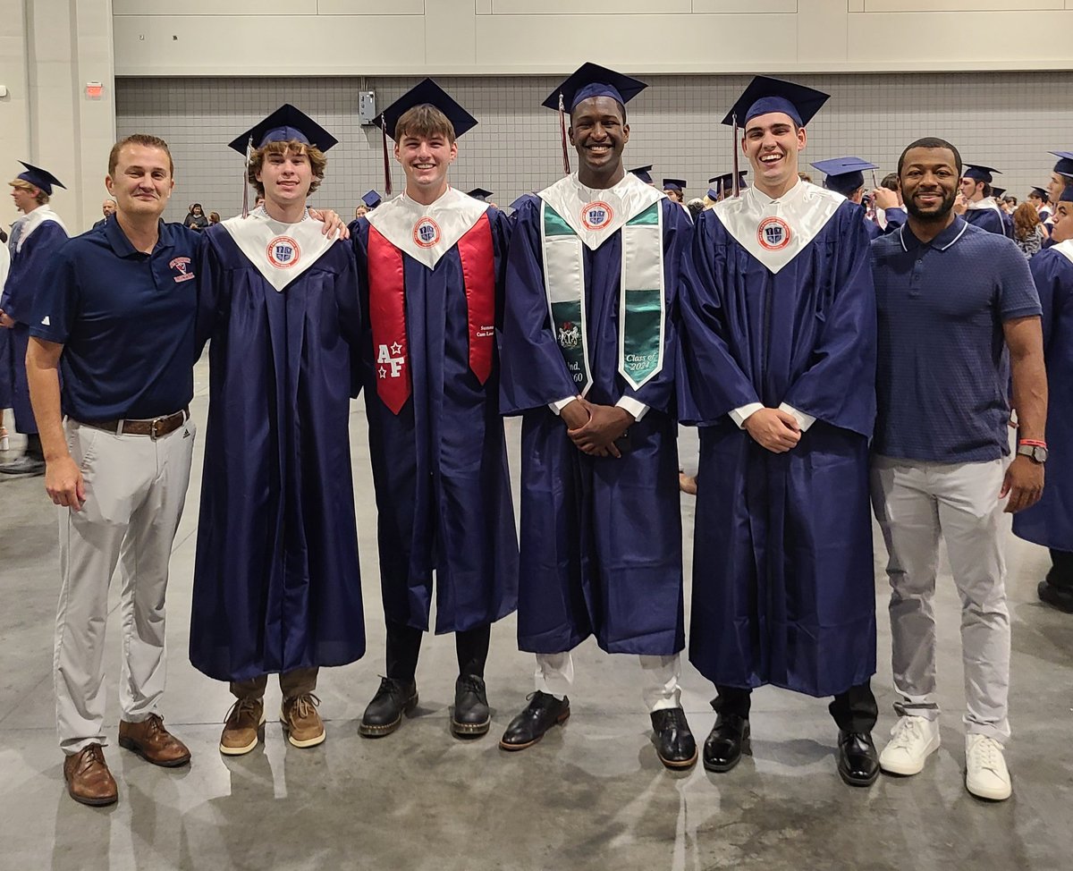 CoachPJLowman's tweet photo. CONGRATULATIONS to the @AFHSPatriotsMBB Class of 2024 graduating seniors!!! We're so proud of you!!! https://t.co/iXR9xgvE8Z