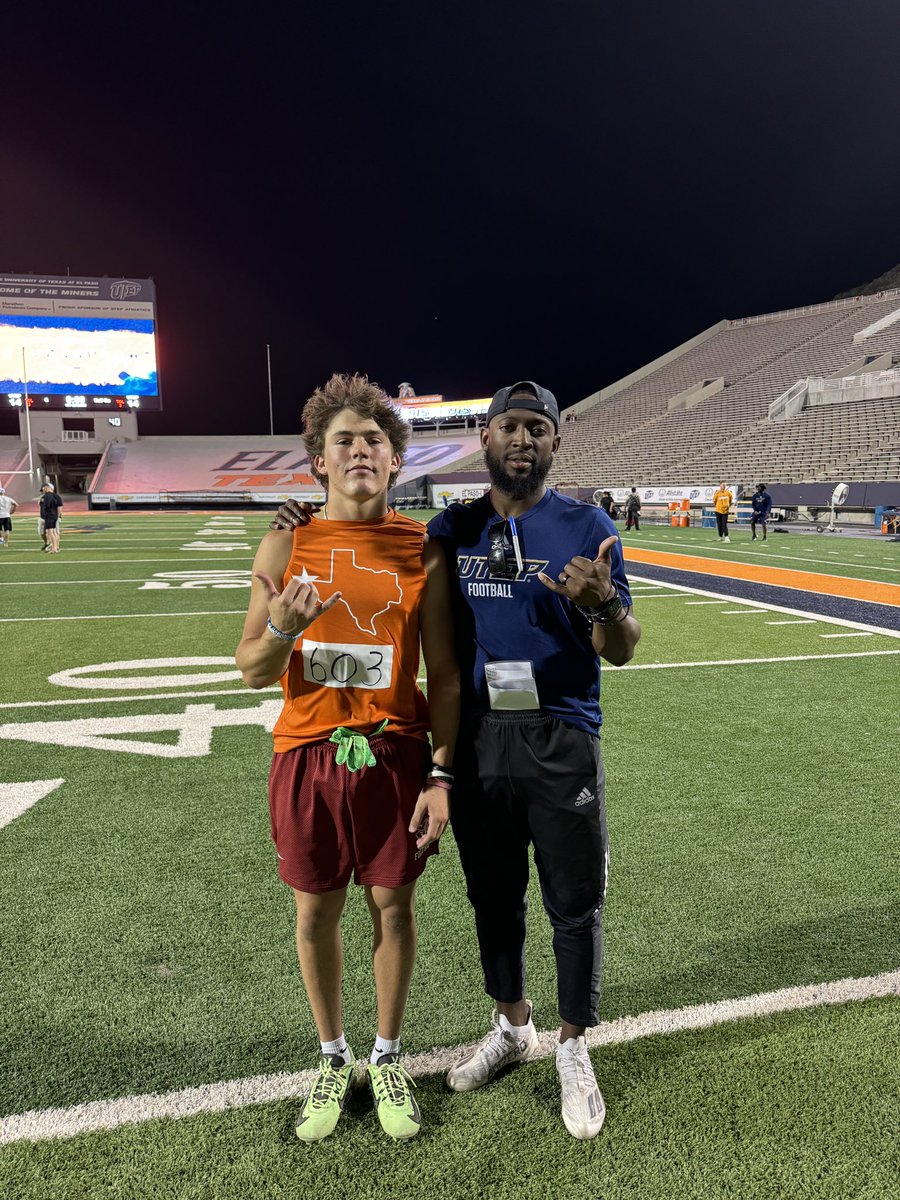 Had a great time up at <a href="/UTEPFB/">UTEP Football</a> football camp, loved competing and learning from <a href="/CoachFoster23/">Aaron Foster 👎🏾👎🏾</a> and <a href="/CoachKSigler/">Kelvin Sigler</a> , I was very grateful to be selected as one of the top db performers, thank you <a href="/CoachSWUTEP/">Scotty Walden</a> <a href="/CoachjjClark/">J.J. Clark</a> for putting on a fantastic camp!