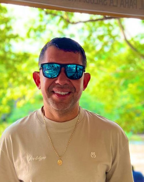 Todo pasa, todo se acomoda, todo sana y todo se transforma. No te preocupes tanto, no tengas miedo de cambiar o volver a empezar, la vida siempre encuentra el camino correcto. Las cosas que son para ti llegarán en el momento justo. Todo va a salir mejor de lo que esperas, confía.