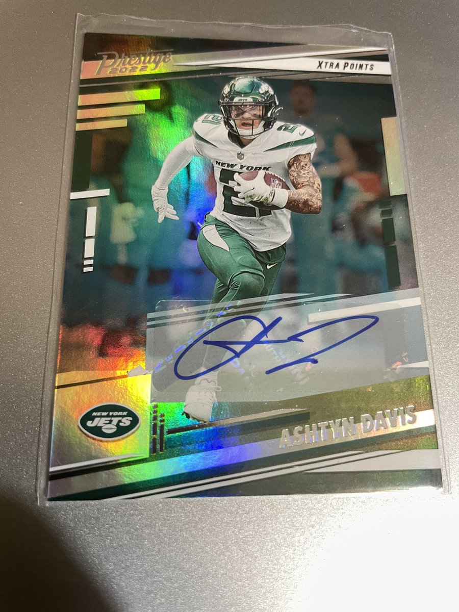 cheapcardsales's tweet photo. Ashtyn Davis Prestige auto $2.50

#cheapCards #cheapJets https://t.co/CKNiMUyPij