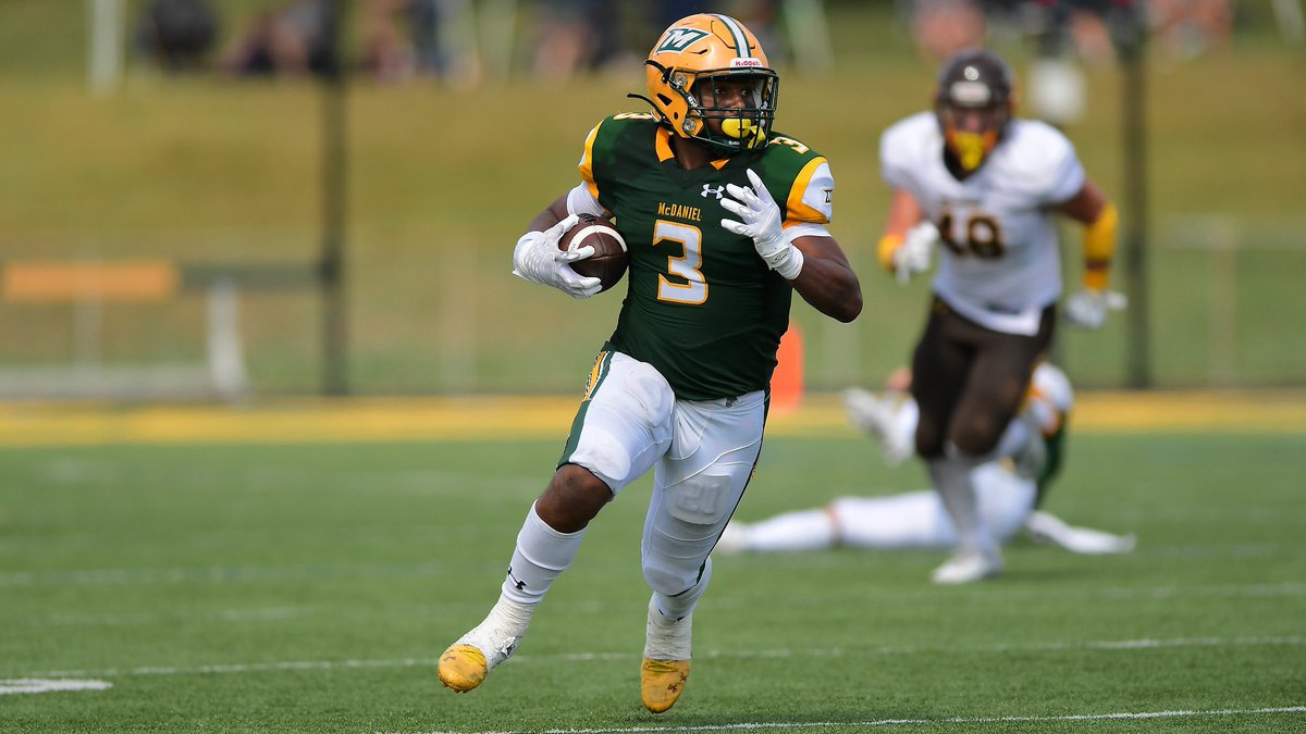JalenMann50's tweet photo. #AGTG After a amazing camp today and a great conversation with @Coach_D_Johnson I am blessed to announce that I have received my first offer from @McDaniel_FB @CoachBlunt10 https://t.co/cQ3Jfx6hrj