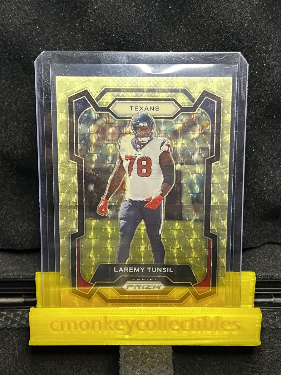 cmonkeycollects's tweet photo. Josh Downs /25 - $200 obo
Laremy Tunsil /5 - $75 obo
Puka Silver - $50 obo https://t.co/up8Cb6W8Yv