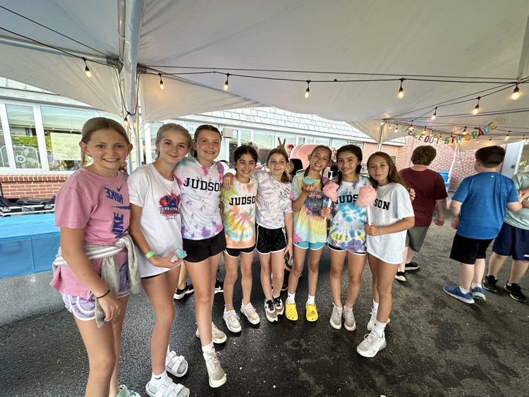 JudsonAdventure's tweet photo. 5th Grade Celebration was a hit!! Such a great time! Thank you to Ally DeMarest, Jason Malagutti, and Jenn Lombardi for volunteering for the dunk tank! Thank you to the PTO for planning such a fantastic night! 🎉 https://t.co/8okCHRb6ev