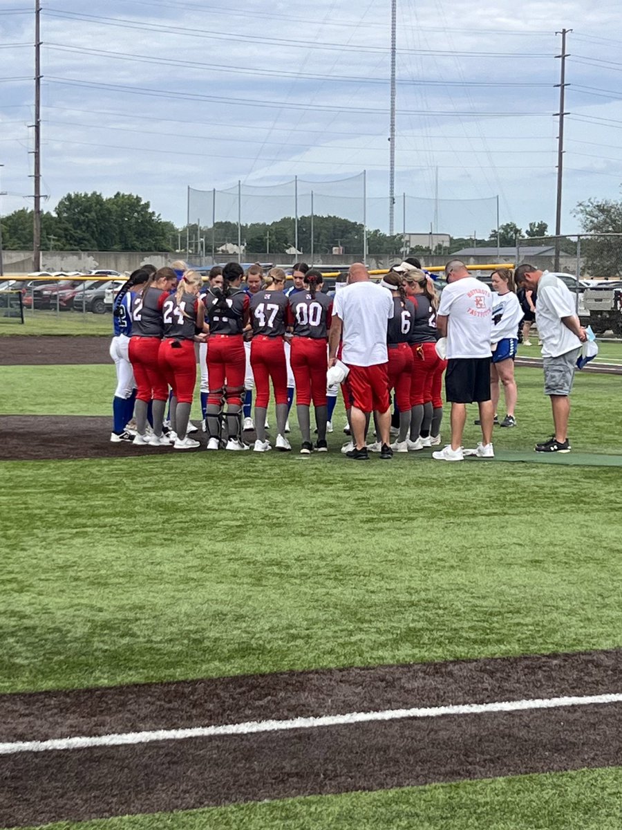 Payton_47's tweet photo. Pool play games are done going 5-1. We are the #1 seed for bracket play tomorrow! Time to turn up the heat, Hotshots! Let's grind, stay focused, and take it one game at a time! 🏆🔥 @HotshotsOhio2K9 #Number1Seed #grit #OneGameAtATime https://t.co/VJLPR3LiR1