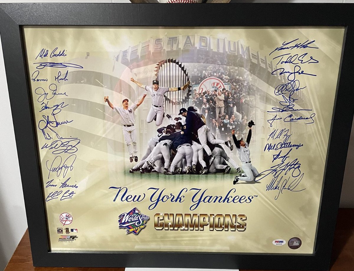 KellysKards1768's tweet image. So the time has come. Auctioning off this Yankees World Series piece complete with 23 signatures and certificate of authenticity. In support of #RAKoftheDay charities, 100% of proceeds go to @Sigs4Soldiers to help them with their mission. Auction ends June 15 at 11pm EST.