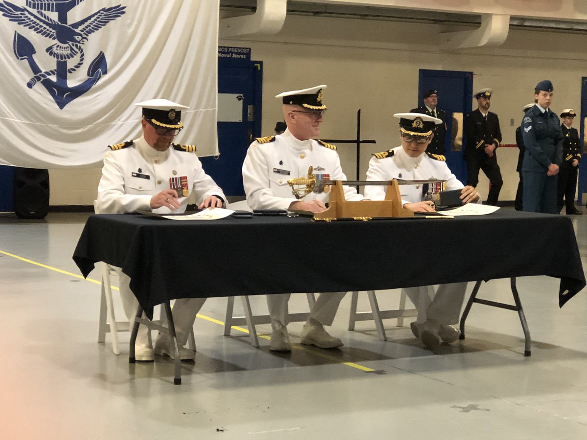 kernaghant's tweet photo. Back at @HMCSNCSMPrevost this evening for the change of command as Commander Paul Hong, CD was relieved by Commander Michael Butler, CD. Thank you for your service and the great conversations! #LdnOnt https://t.co/F4LfDvyHkH