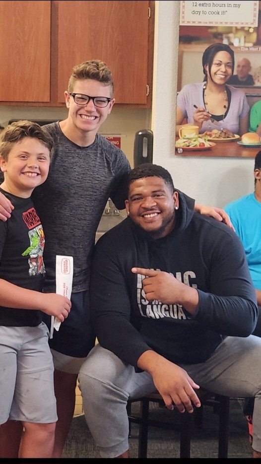 You never know who you run into in life, I got to see La'el Collins today! Who dey! Praise the Lord!