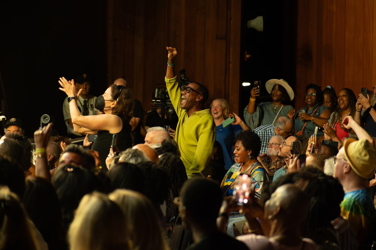 Wolf Trap (@wolf_trap) on Twitter photo WOWZA! <a href="/MsPattiPatti/">Patti LaBelle</a> + <a href="/MsGladysKnight/">Gladys Knight</a> we know why these icons are known as the Godmother of Soul and the Empress of Soul. They’re killing it tonight! #wolftrap WOWZA! <a href="/MsPattiPatti/">Patti LaBelle</a> + <a href="/MsGladysKnight/">Gladys Knight</a> we know why these icons are known as the Godmother of Soul and the Empress of Soul. They’re killing it tonight! #wolftrap