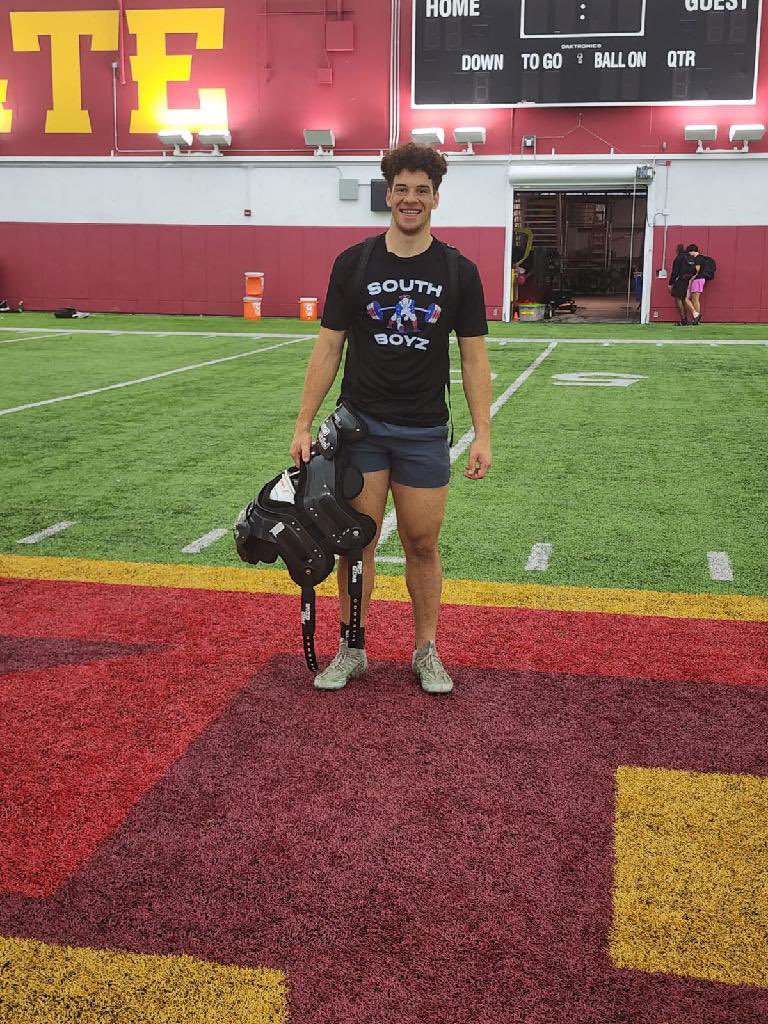 SolomonWBaker's tweet image. @CycloneFB camp definitely didn’t disappoint!  Great conversations with multiple coaches, feeling motivated!  @Coach_Kratch @m_south_hs #noplaysoff #alwayswork #detailsmatter