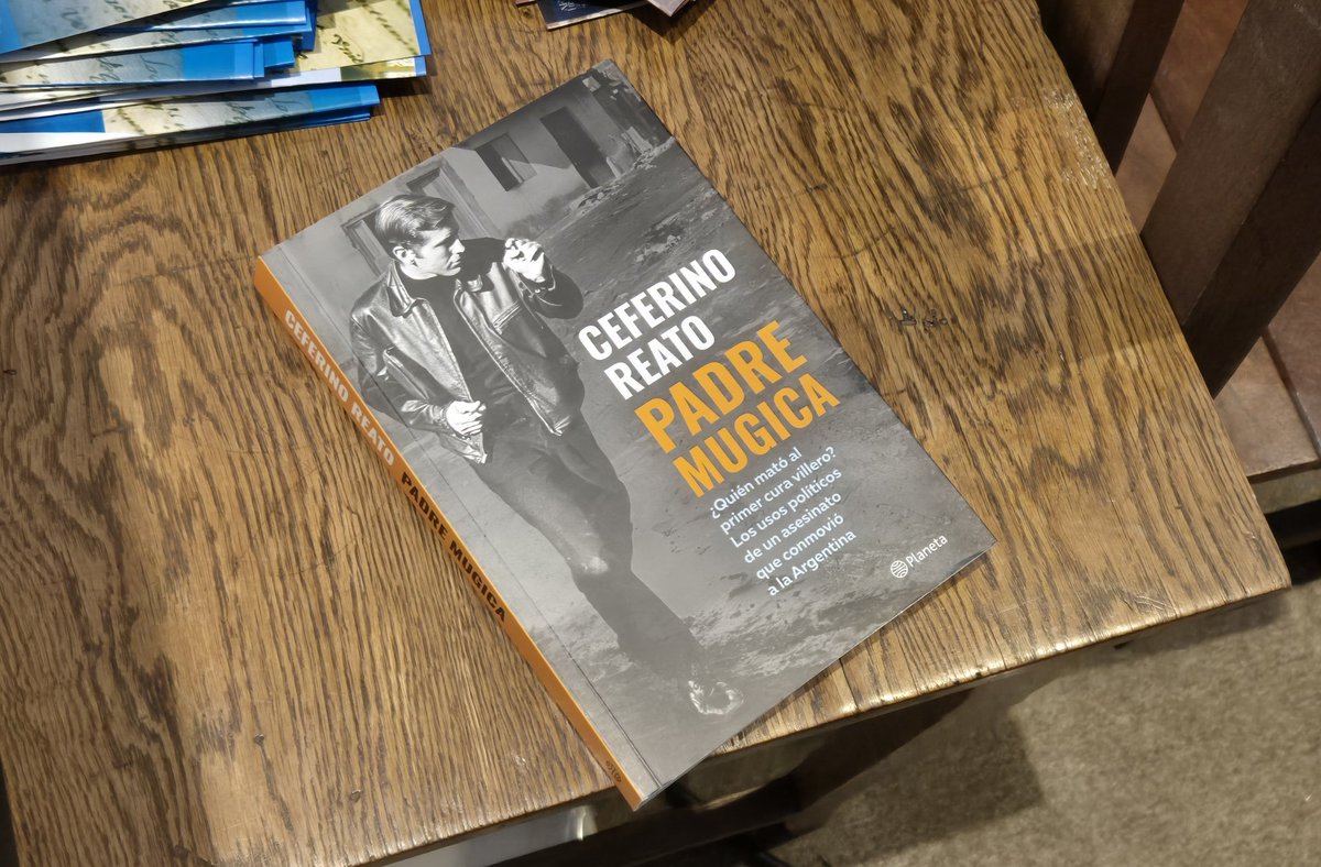 AlbarracinDif's tweet photo. Ayer tuve el honor de participar en la presentación del libro "Padre Mugica" del destacado autor @ceferinoreato. Fue una experiencia increíble compartir en la #FeriaDelLibro con tantas personas apasionadas por la historia y el legado del Padre Mugica. https://t.co/XjSMfCMCys