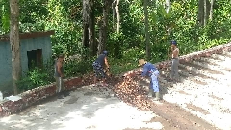 yipsir2021's tweet photo. El cambio de labor el viernes dio su resultando en @SanMiguelDelPadron, cuando este sabado se realizo la prueba de audio, para nuestro plan de verano.#LaHabanaViveEnMí #GenteQueSuma https://t.co/esC8LuZivS
