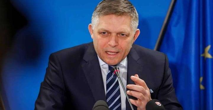 El primer ministro eslovaco, Robert Fico, aseguró que Eslovaquia no se dejará arrastrar a una «aventura militar» contra Rusia. Fico ha declarado que el consentimiento de algunos países occidentales para que Kiev utilice sus armas, demuestra un claro deseo de escalar el conflicto.