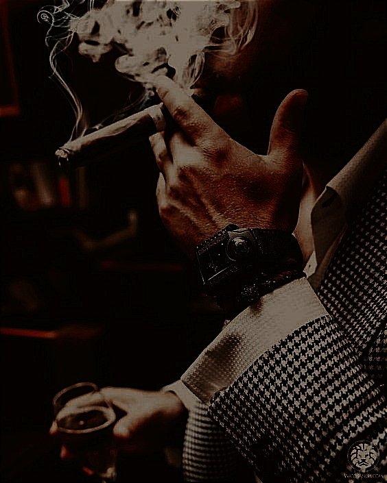 •Hablando de mujeres... La elegancia, el glamour y la inteligencia hacen que sean demasiado atractivas; súmale que sean directas, pervertidas y leales hacen que uno mate por ellas.•

                                    #FreeRol #SexRol