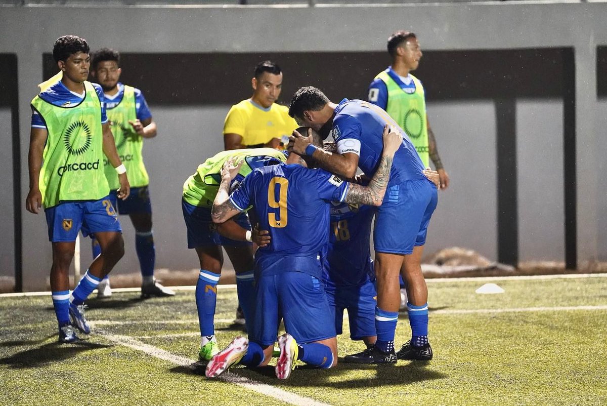 Canal6Nicaragua's tweet image. La Selección Nacional de Nicaragua derrota 4 por 0 a su similiar de Belice, en la jornada 2 de las eliminatorias mundialistas 2026.

🇳🇮 4 🆚 0 🇧🇿

⚽️ Bancy Hernández (39’-65’)
⚽️ Juan Barrera (56’) (P) 
⚽️ Jaime Moreno (89’) (P)

#SoyPuroPinolero #AzulBlancoAzul #Nicaragua